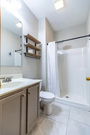 $167,000 | 308 South Broad Street, Unit 12, Griffith, IN 46319