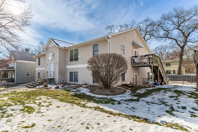 $169,000 | 308 South Broad Street, Unit 12, Griffith, IN 46319