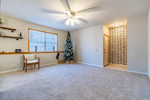 $167,000 | 308 South Broad Street, Unit 12, Griffith, IN 46319