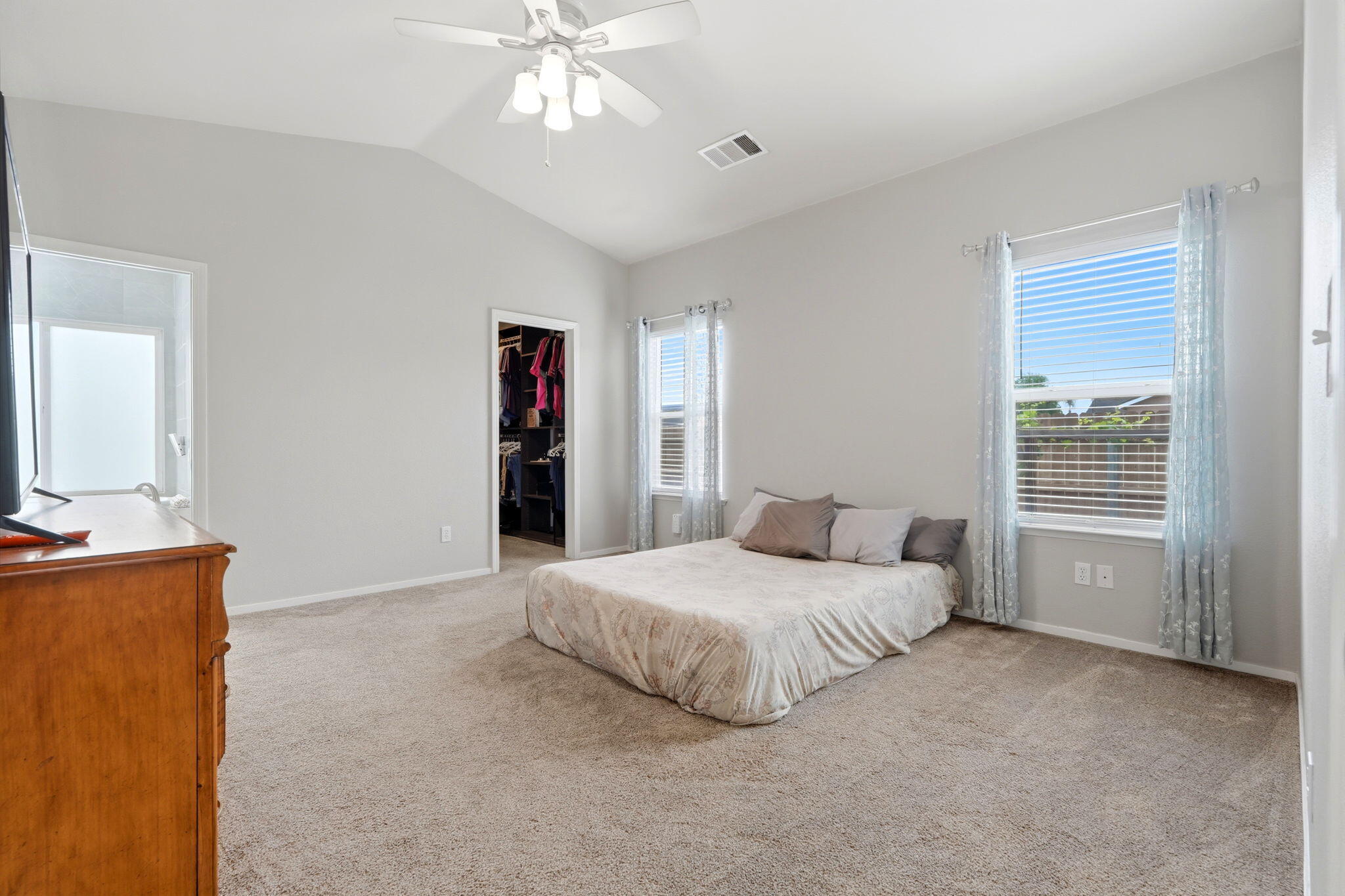 1497 Persimmon Street Lemoore, CA 93245 - Photo 33 of 51