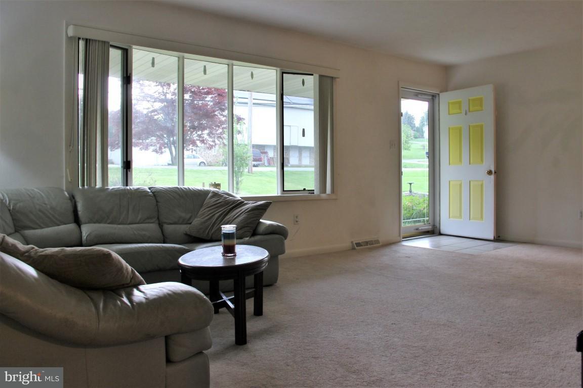2890 Freysville Road Red Lion, PA 17356 - Photo 7 of 34 Gallery Image 7