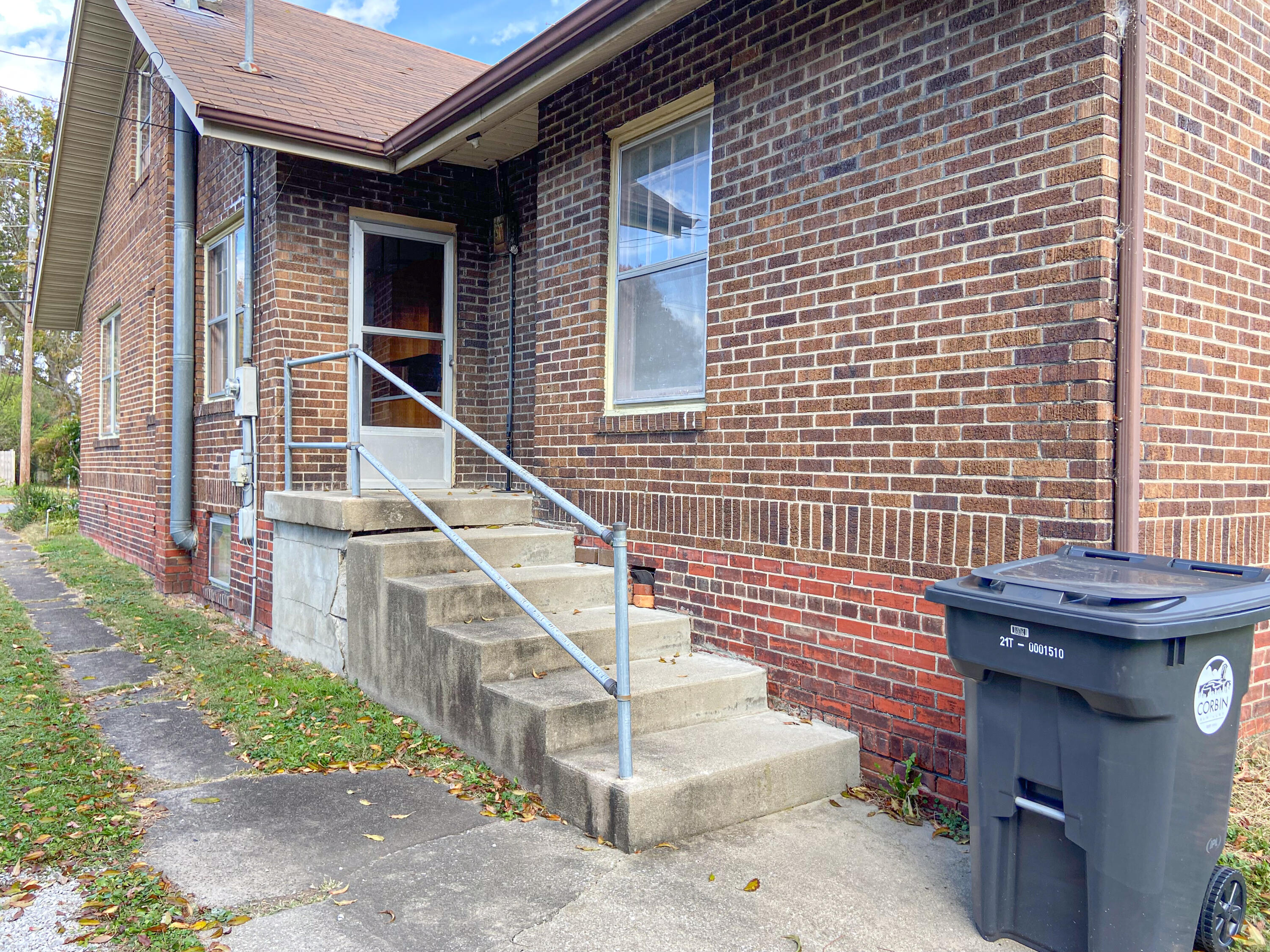 433 East Engineer Street Corbin, KY 40701 - Photo 9 of 22 1000003396
