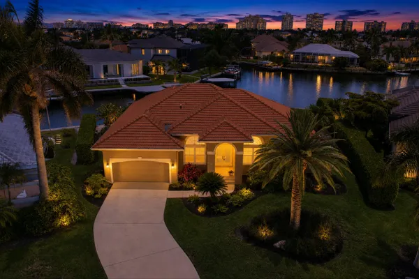 $1,875,000 | 1045 Bonita Court, Marco Island, FL 34145