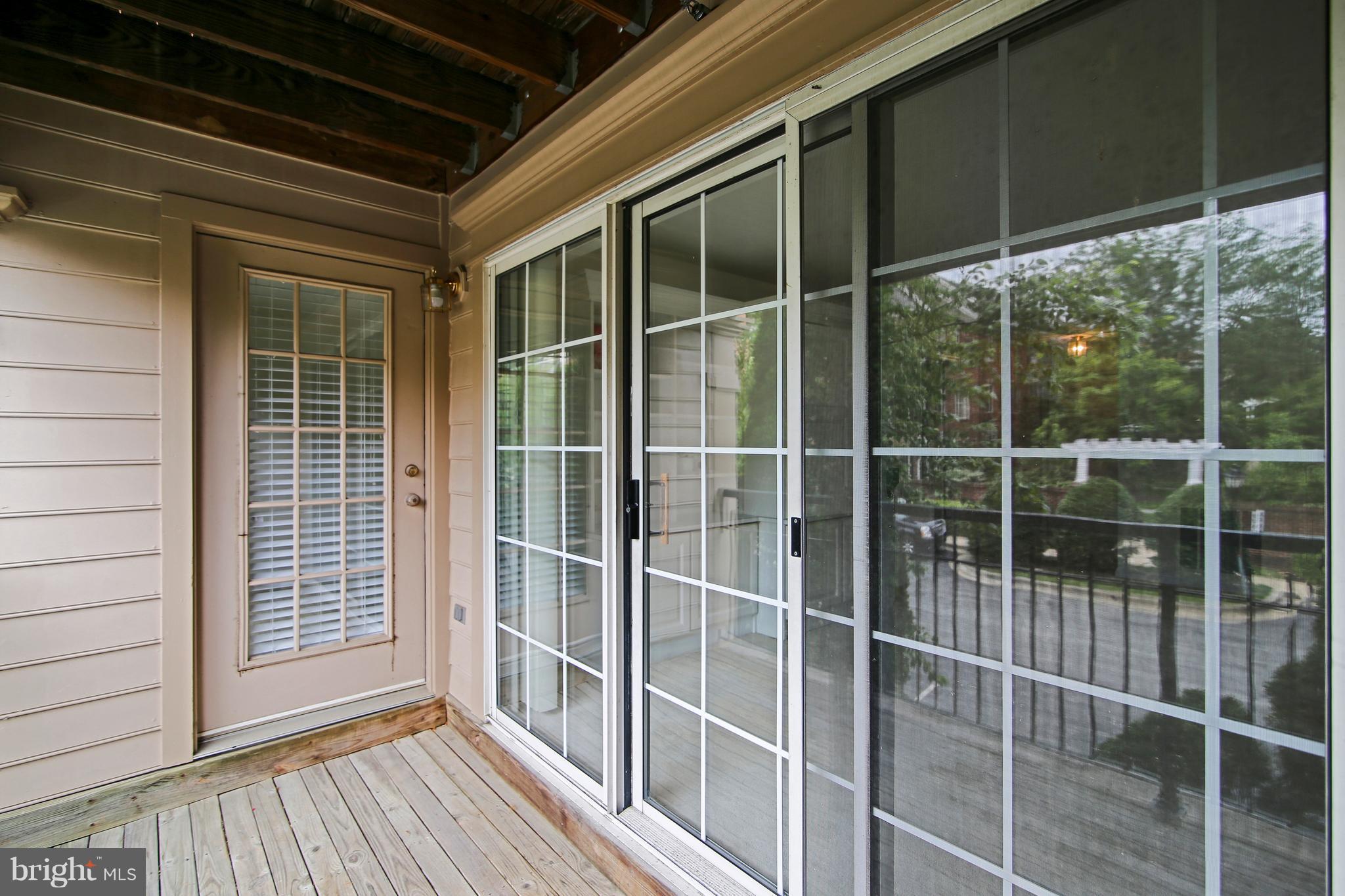 304 Ridgepoint Place, Unit 22 Gaithersburg, MD 20878 - Photo 22 of 30 Balcony w/Sunset View