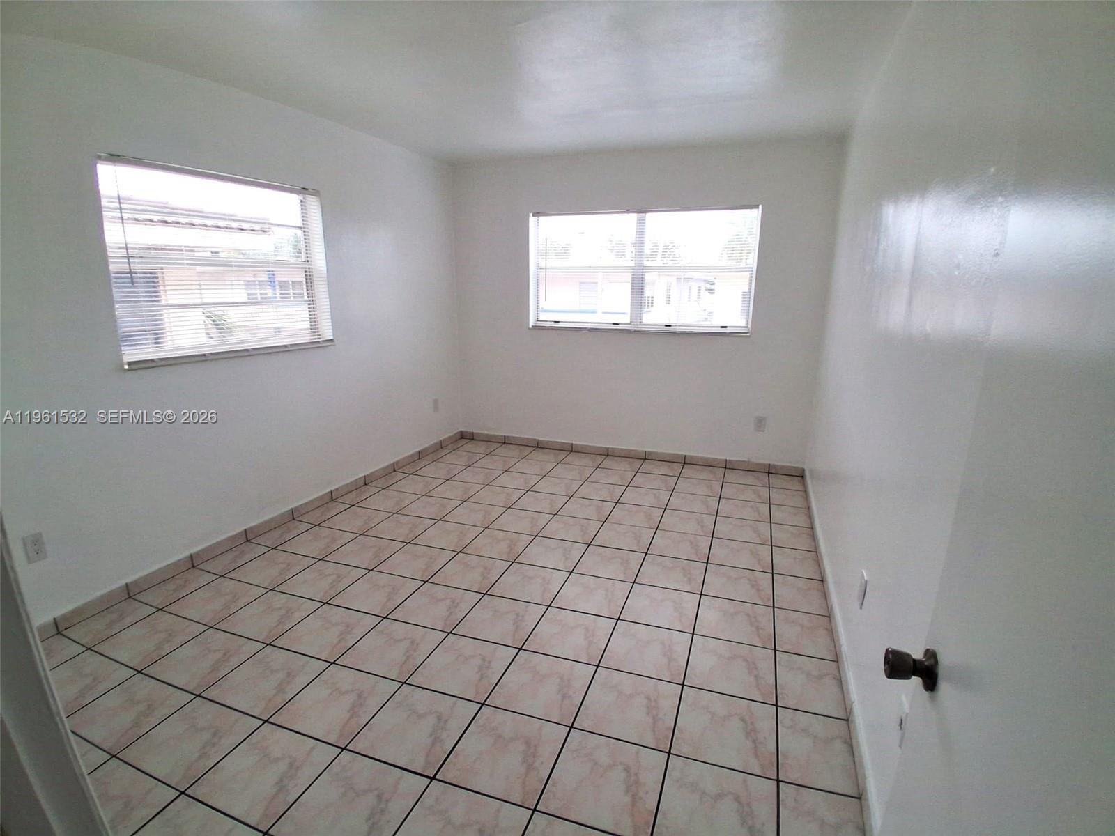 7860 Harding Avenue, Unit 4B Miami Beach, FL 33141 - Photo 18 of 21