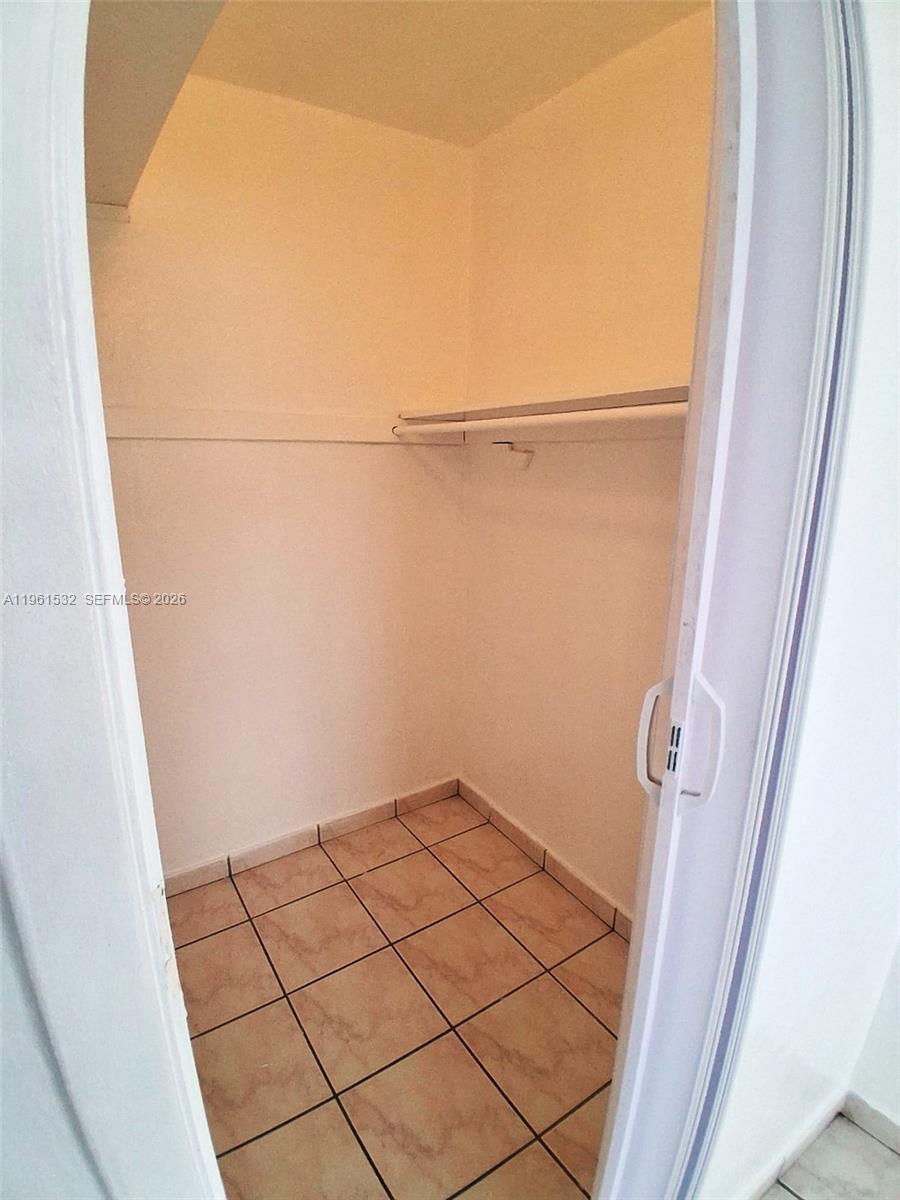 7860 Harding Avenue, Unit 4B Miami Beach, FL 33141 - Photo 19 of 21