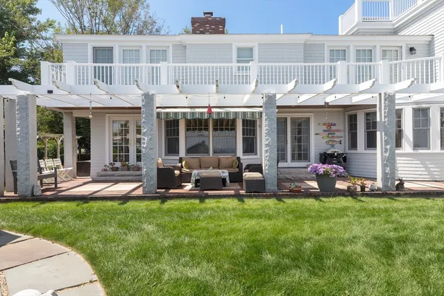 $3,195,000 | 13 Phillips Avenue, Rockport, MA 01966