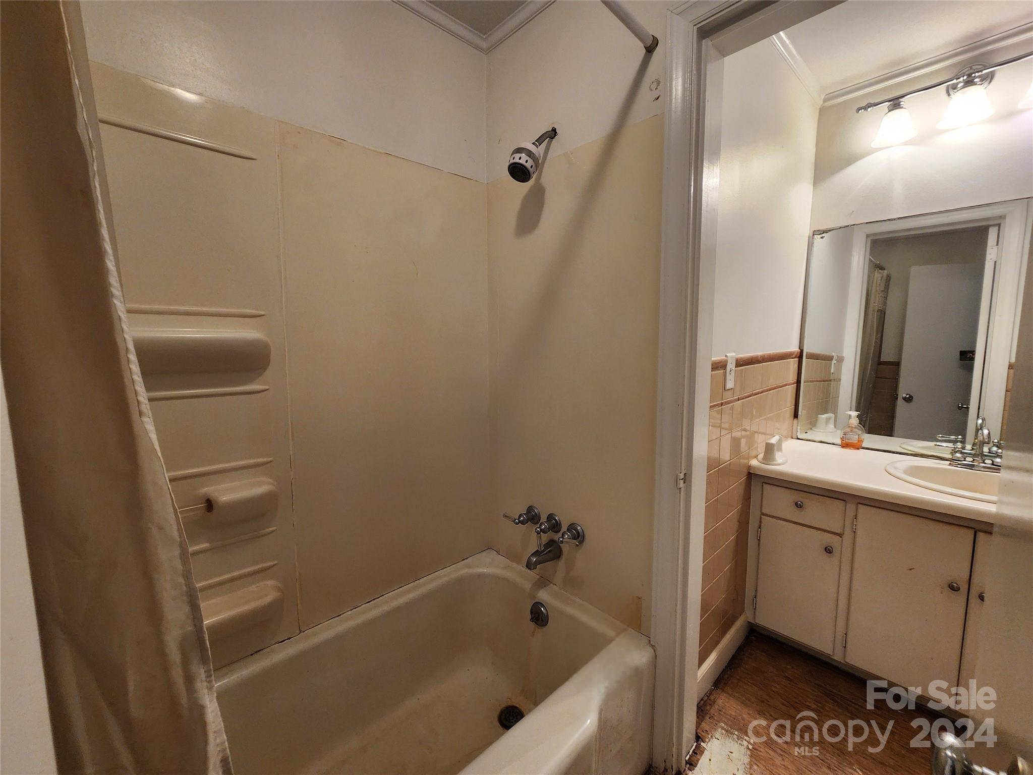 1321 Jenkins Road Gastonia, NC 28052 - Photo 20 of 31 Gallery Image 20