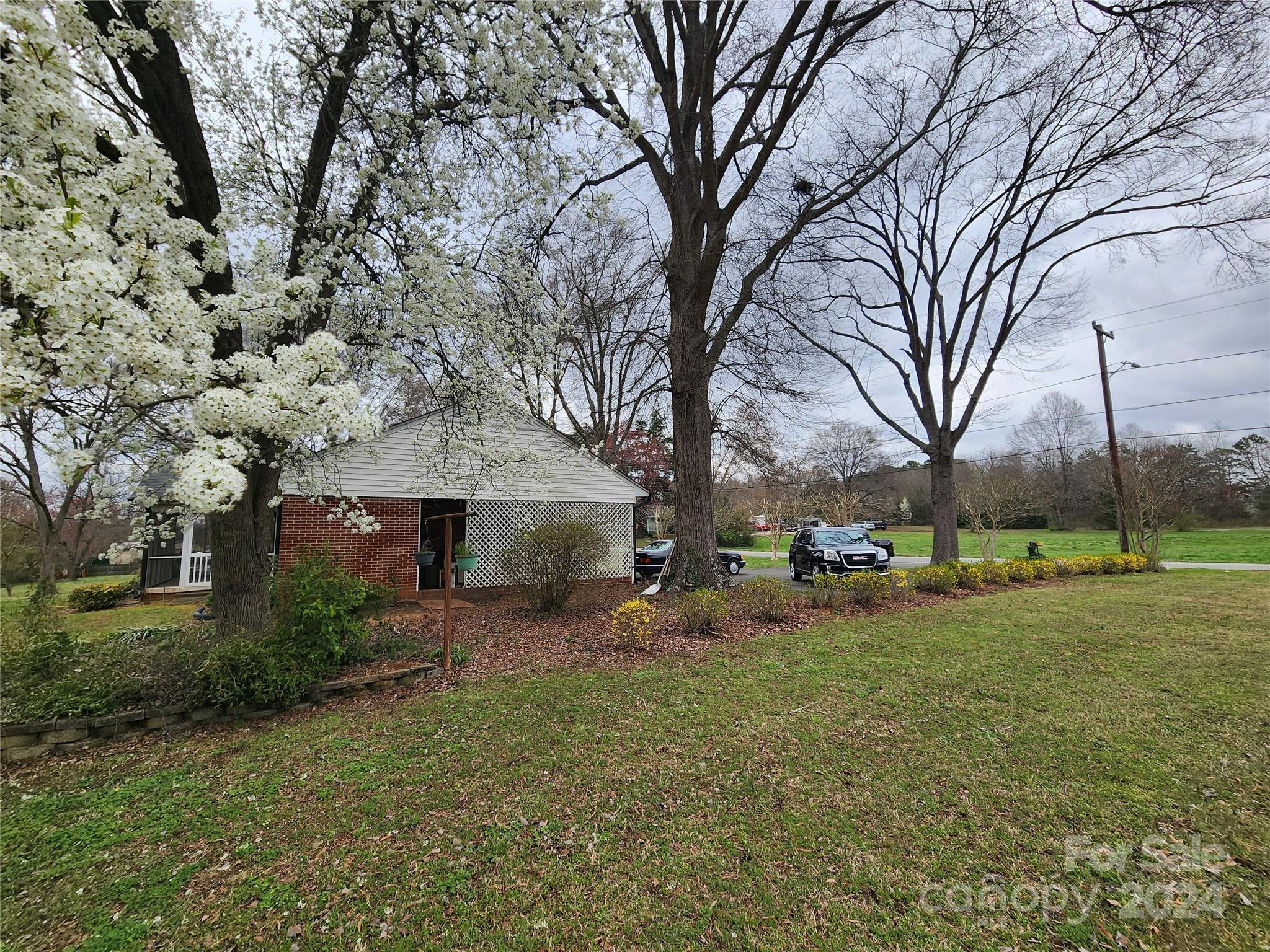 1321 Jenkins Road Gastonia, NC 28052 - Photo 28 of 31 Gallery Image 28