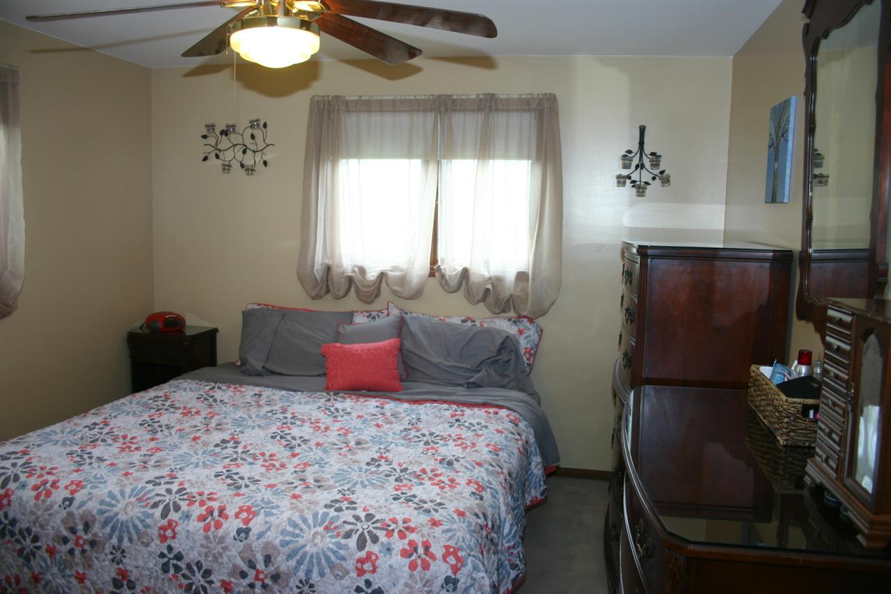 4673 Kidder Road Almont, MI 48003 - Photo 8 of 35 31290261-7.JPG
