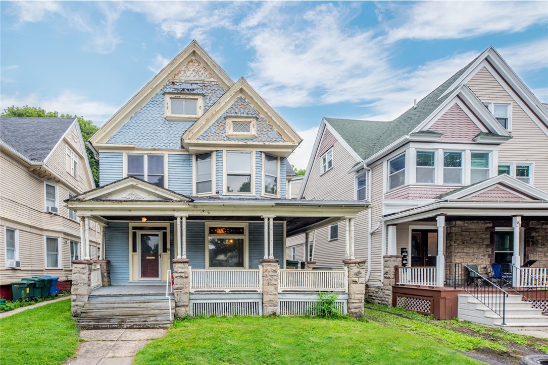 82 Harper Street Rochester, NY 14607 - Photo 3 of 46 LOCATION - walk everywhere!!