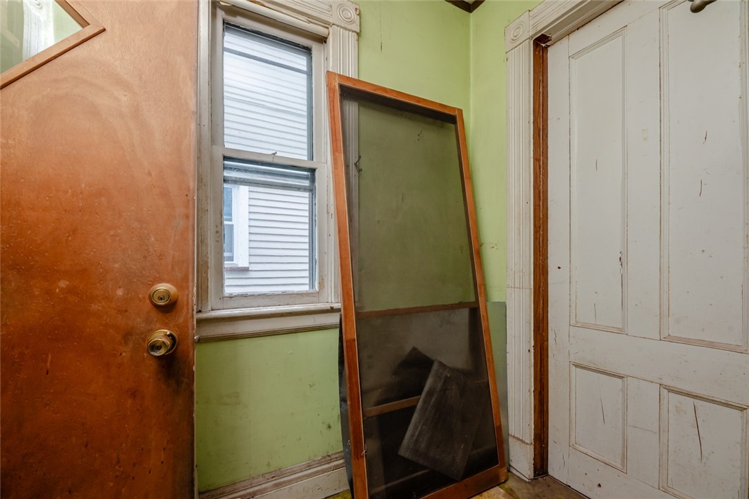 82 Harper Street Rochester, NY 14607 - Photo 38 of 46 Back entrance to home