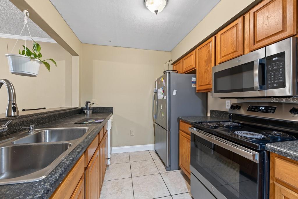 1409 Alpine Road, Unit 10 Clearwater, FL 33755 - Photo 14 of 36 Gallery Image 14
