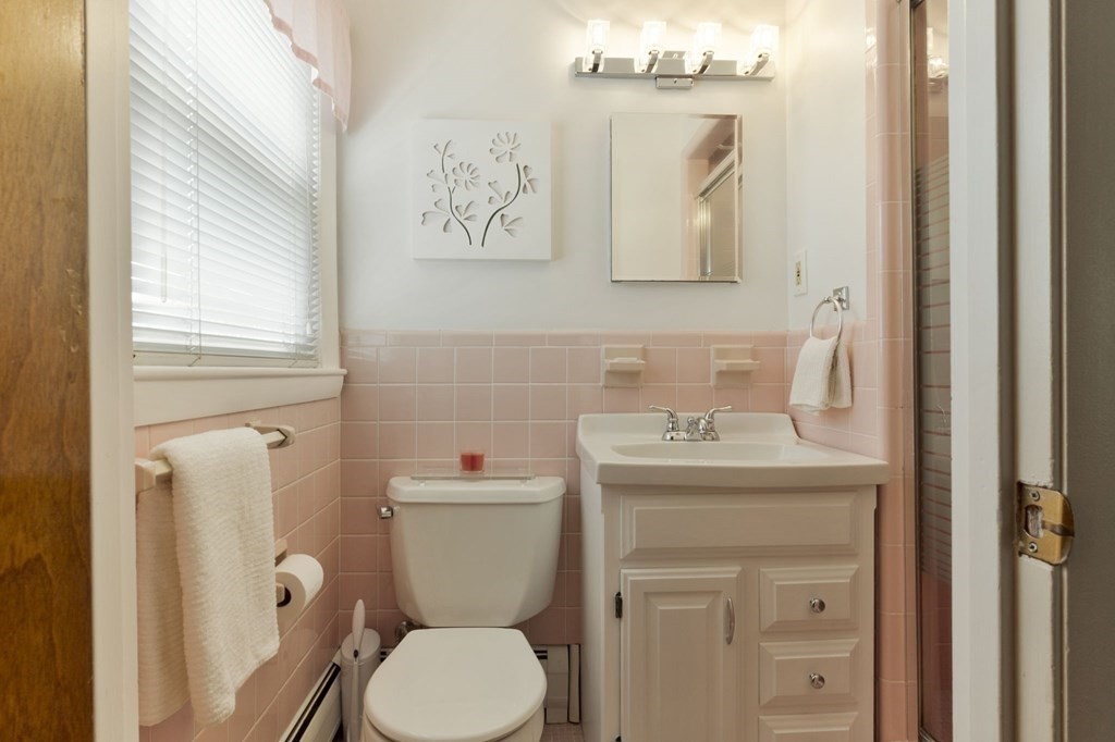 8 Michael Road Beverly, MA 01915 - Photo 19 of 30 Gallery Image 19