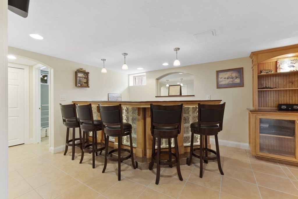 8 Michael Road Beverly, MA 01915 - Photo 20 of 30 Gallery Image 20