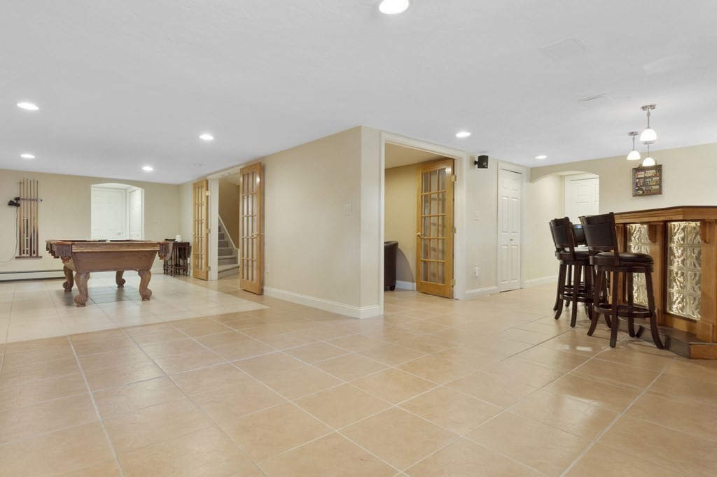 8 Michael Road Beverly, MA 01915 - Photo 21 of 30 Gallery Image 21