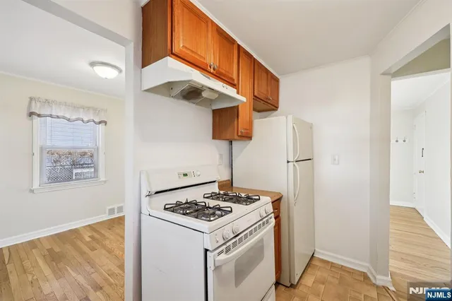 $699,000 | 73 Horton Avenue, Hawthorne, NJ 07506