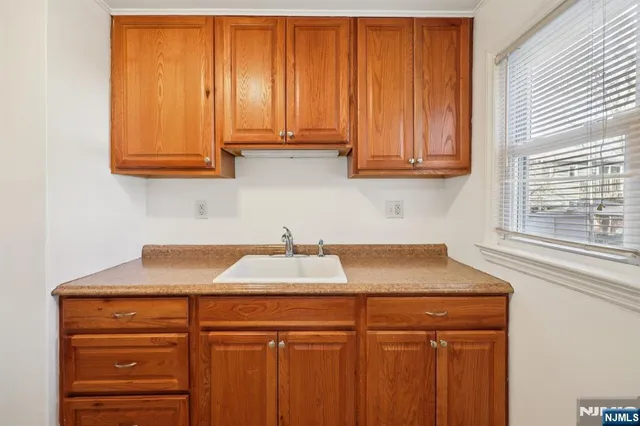 $699,000 | 73 Horton Avenue, Hawthorne, NJ 07506