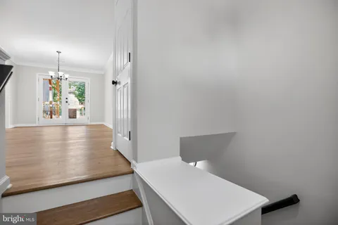 $879,900 | 8600 Washington Avenue, Alexandria, VA 22309