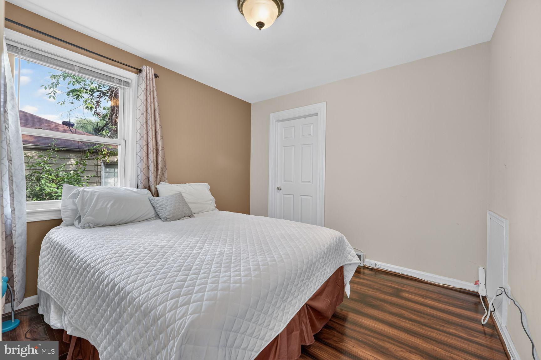 5406 Spring Lane Riverdale, MD 20737 - Photo 8 of 20