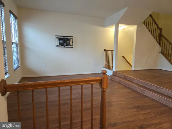 $3,200 | 14635 Seasons Drive, Centreville, VA 20120