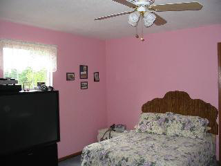 4248 Packard Road Temperance, MI 48182 - Photo 17 of 18 593701-16.JPG