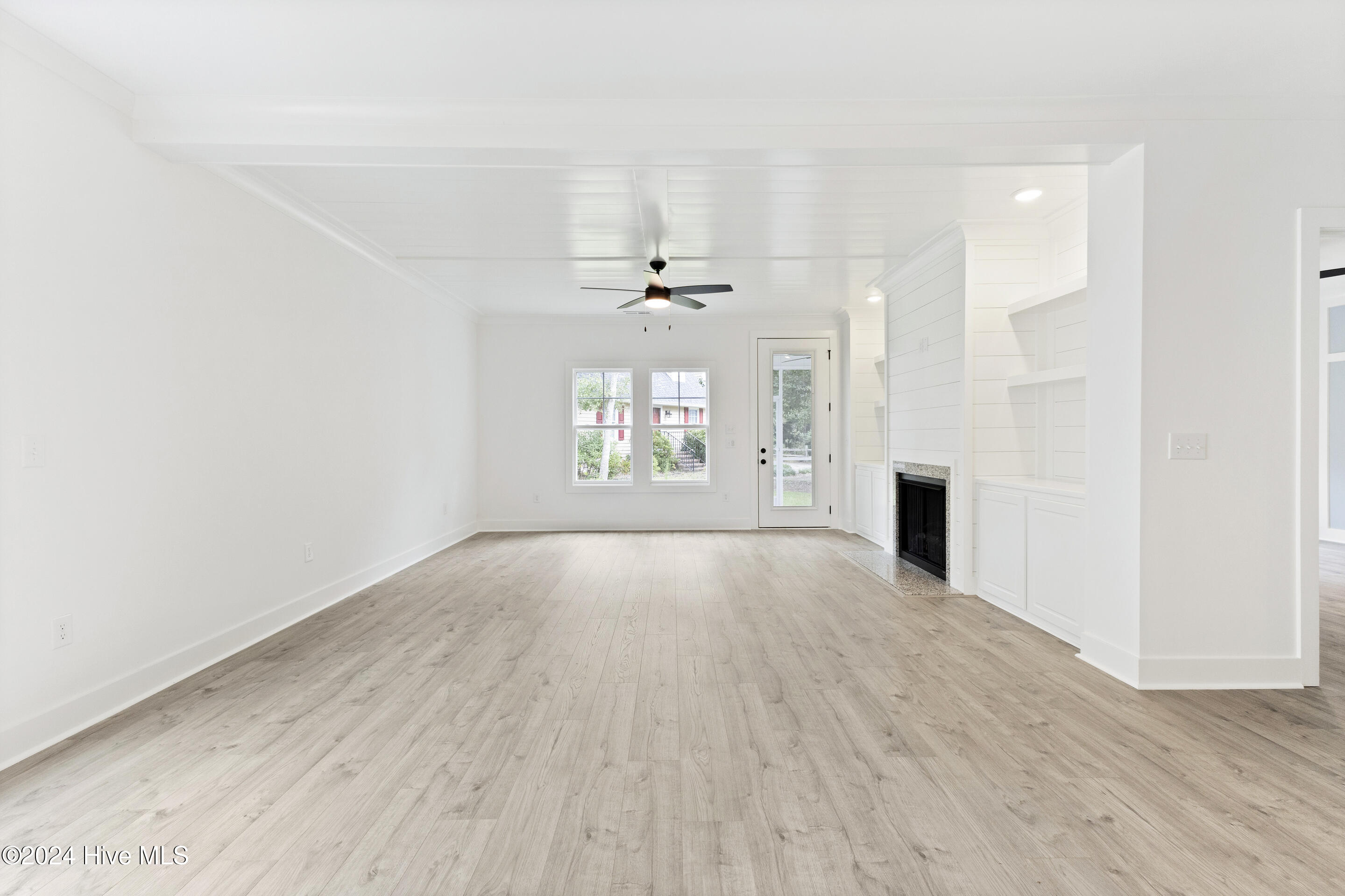 1656 Winding Way Southwest Ocean Isle Beach, NC 28469 - Photo 12 of 49 Open Living with tons of Features