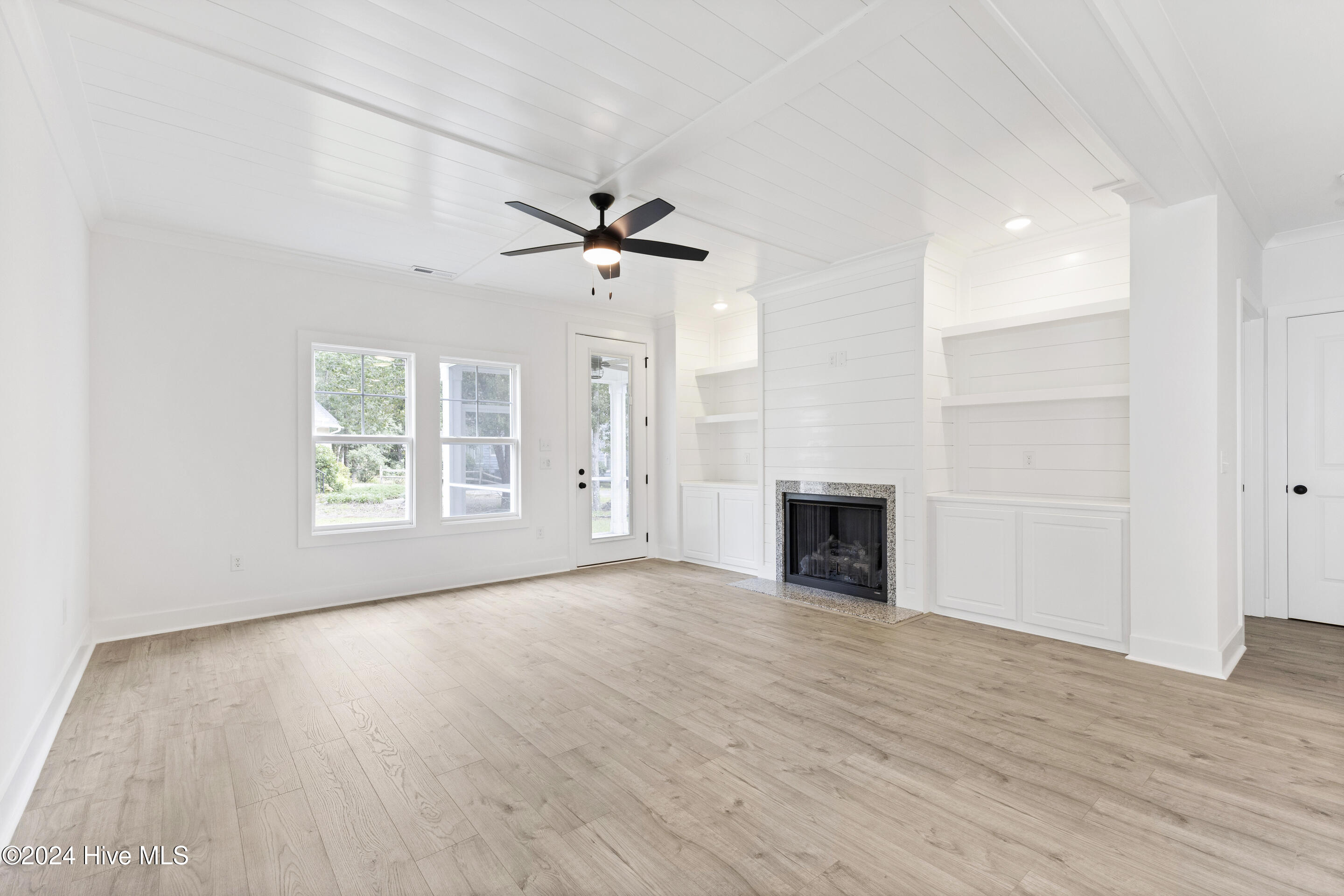 1656 Winding Way Southwest Ocean Isle Beach, NC 28469 - Photo 14 of 49 Open Living with tons of Features