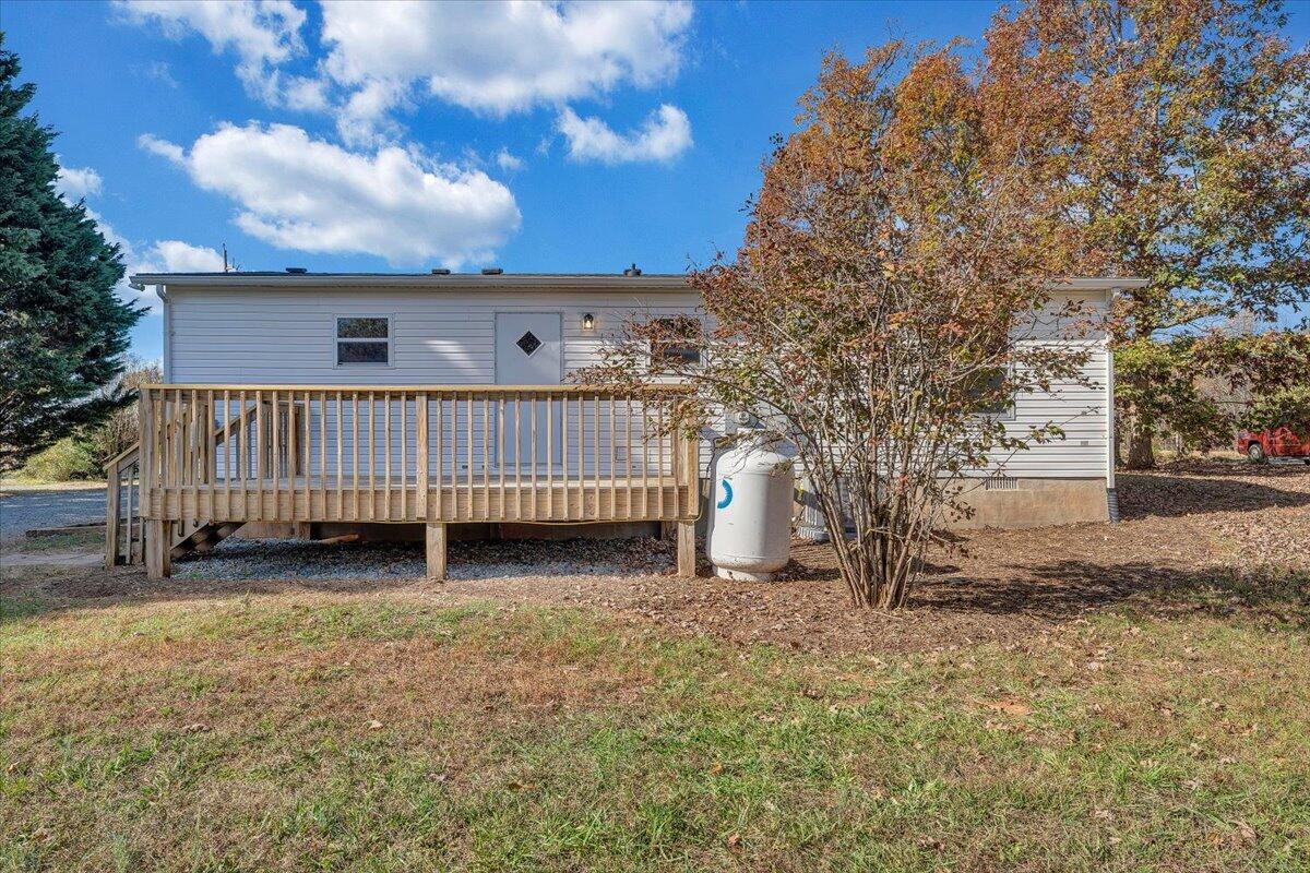 2166 Novelty Road Penhook, VA 24137 - Photo 23 of 26 21-MIB00056