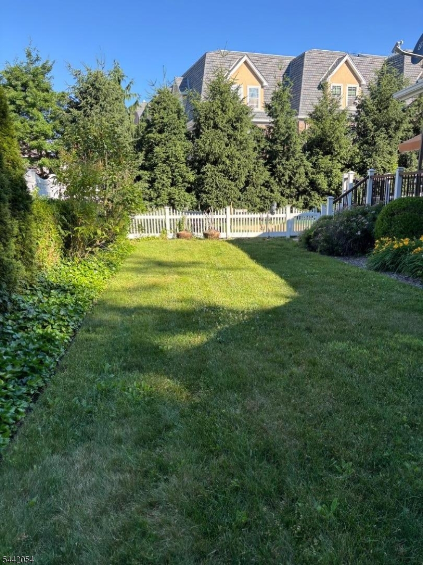 21 Ravine Avenue Nutley, NJ 07110 - Photo 32 of 39