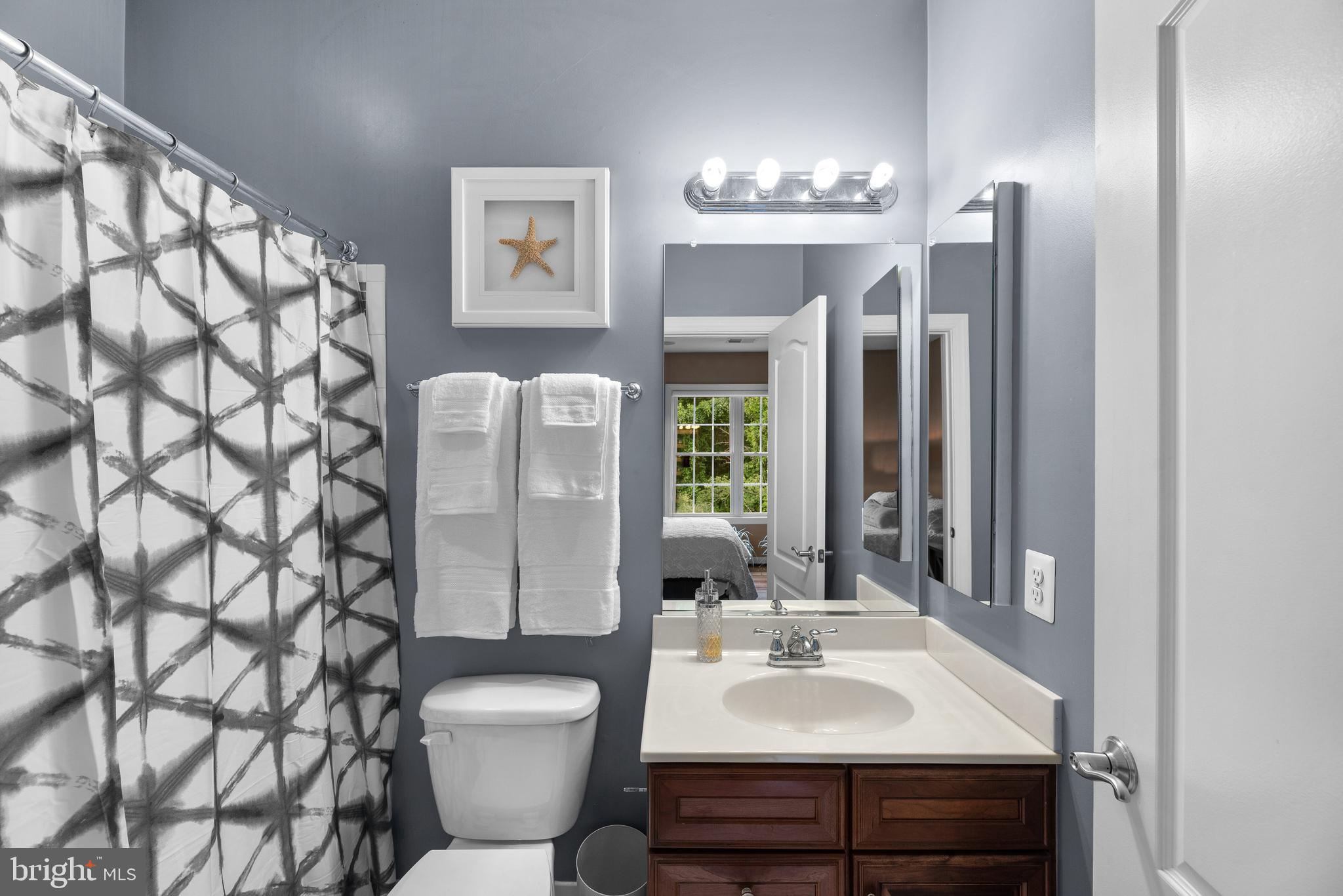 12063 Open Run Road Ellicott City, MD 21042 - Photo 38 of 80 Bathroom