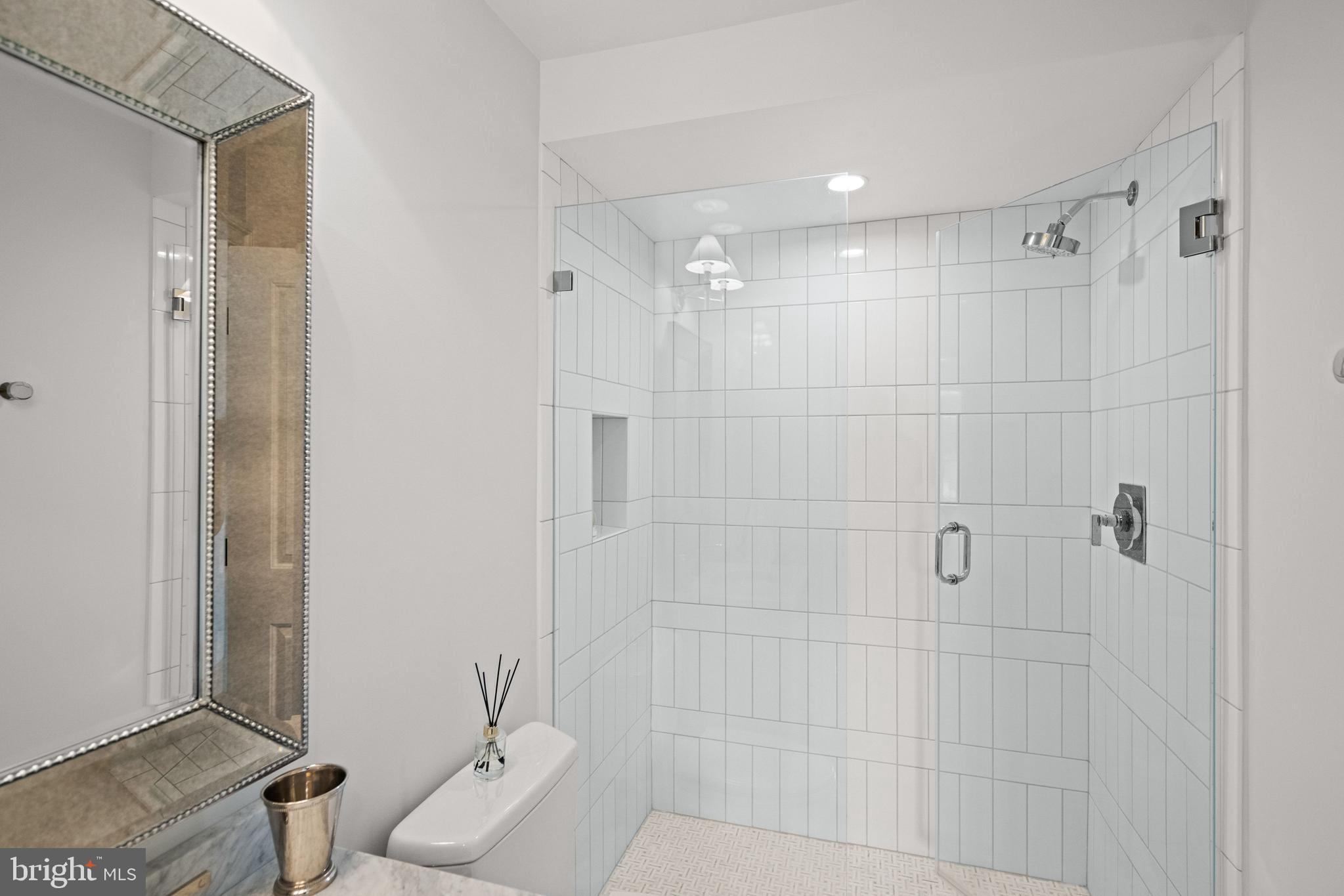 5321 Macomb Street Northwest Washington, DC 20016 - Photo 23 of 34