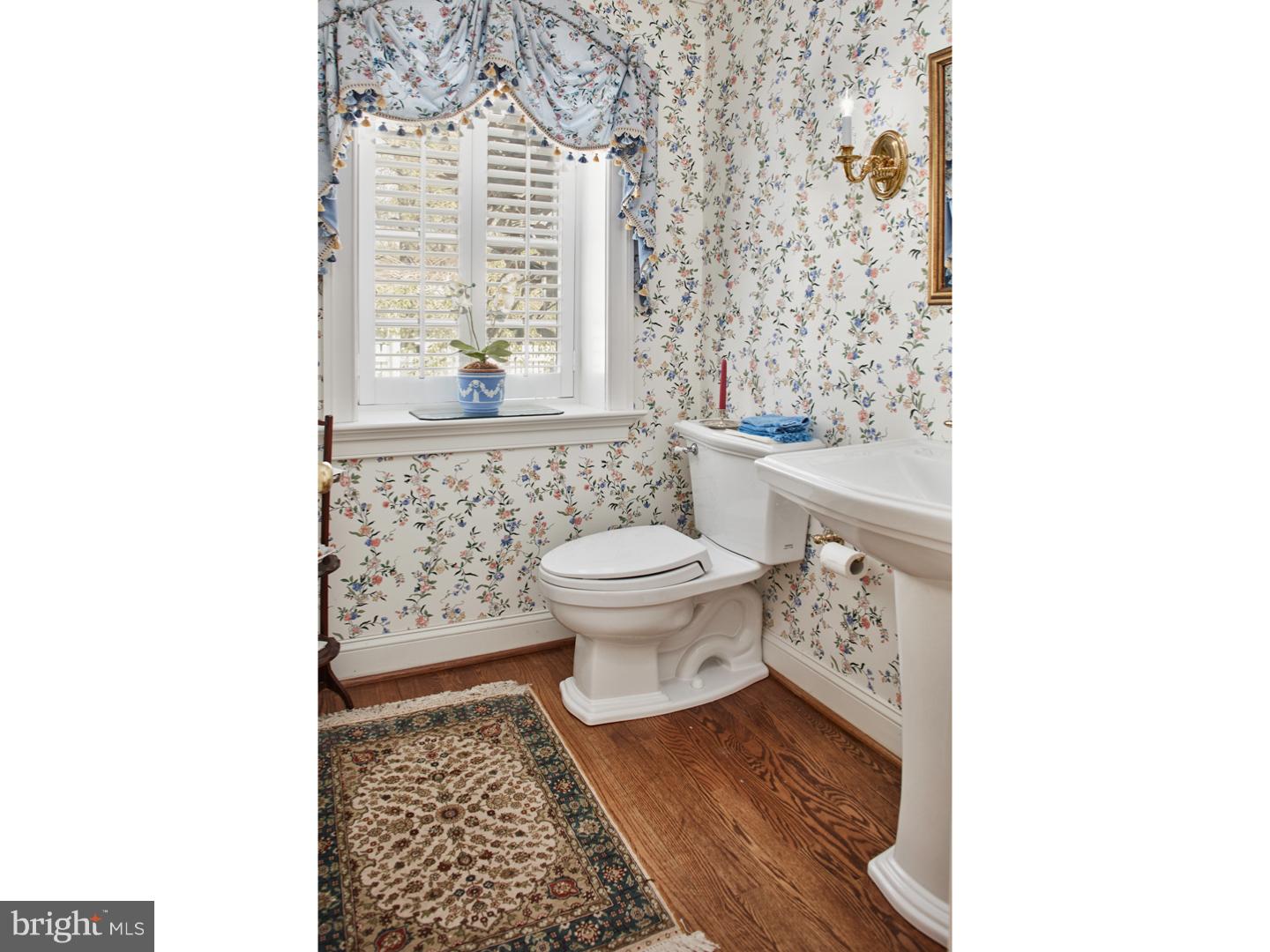 300 Valley Place Wayne, PA 19087 - Photo 13 of 25