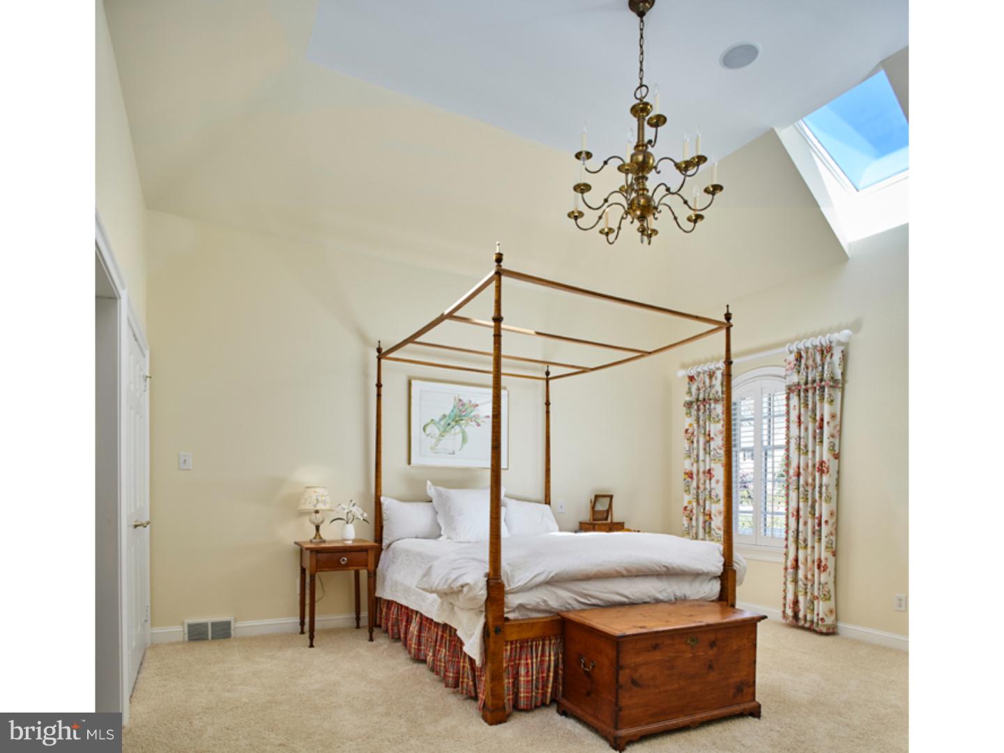 300 Valley Place Wayne, PA 19087 - Photo 15 of 25 Master Bedroom