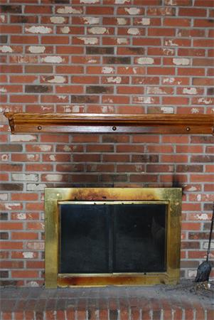138 Feeding Hills Road Westfield, MA 01085 - Photo 4 of 8 Gallery Image 4