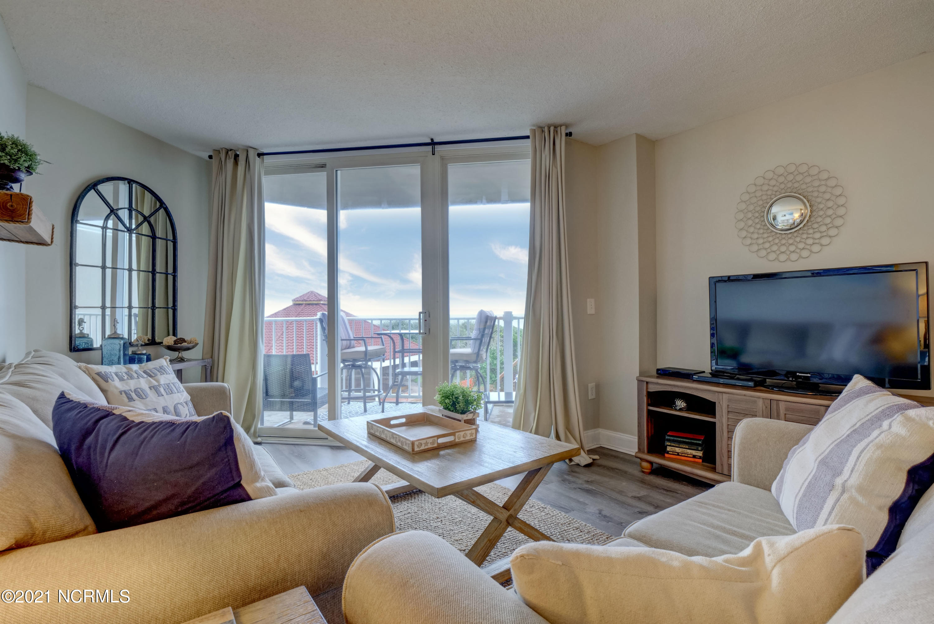 2000 New River Inlet Road, Unit 1110 North Topsail Beach, NC 28460 - Photo 12 of 31 P4455427_28_29_30_31_32_33