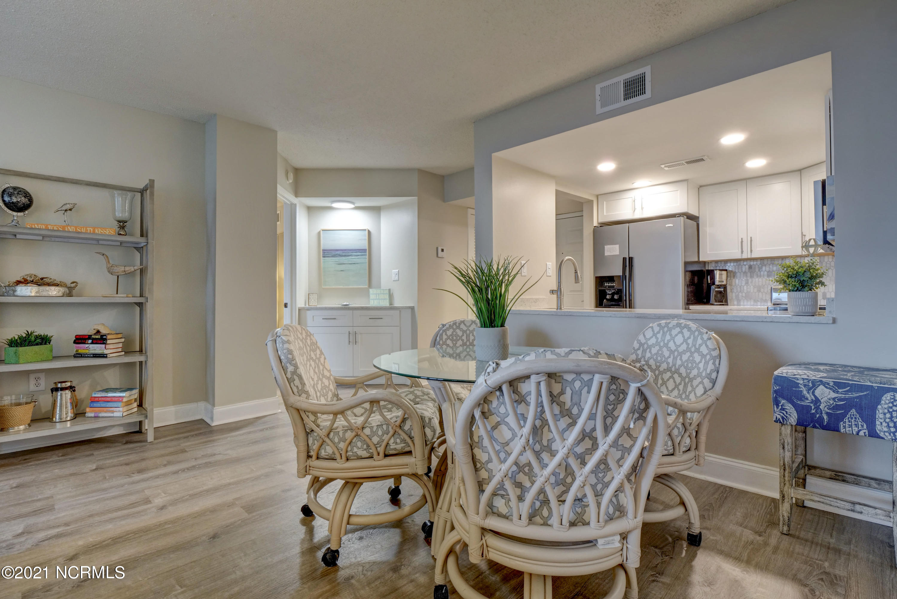 2000 New River Inlet Road, Unit 1110 North Topsail Beach, NC 28460 - Photo 10 of 31 P4455413_4_5_6_7_8_9
