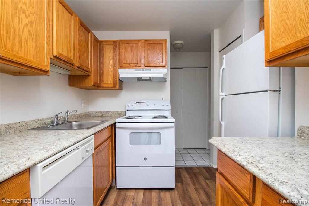 30200 Southfield Road, Unit 104 Southfield, MI 48076 - Photo 11 of 25