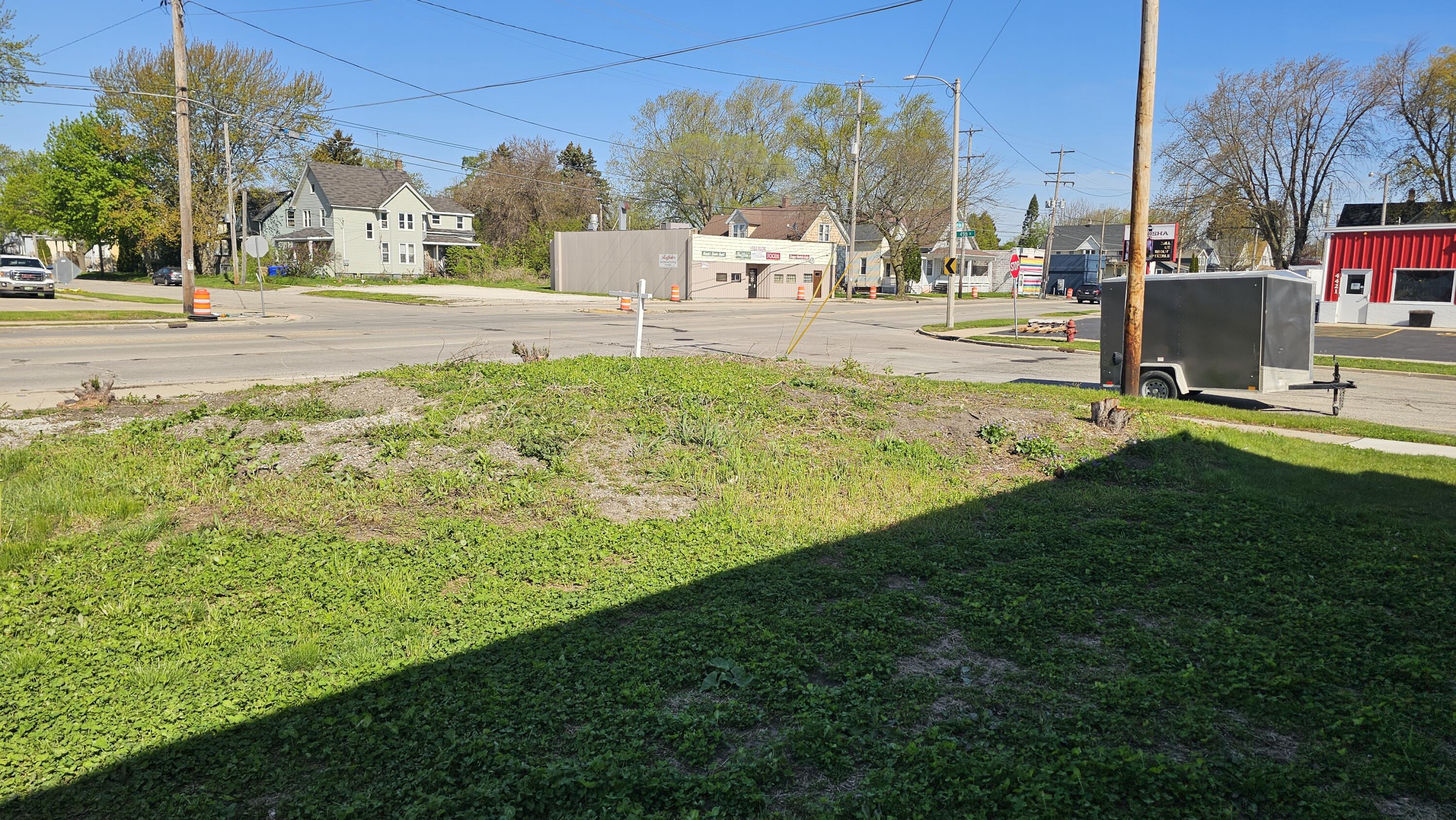 823 45th Street Kenosha, WI 53140 - Photo 6 of 12 20260504_093140