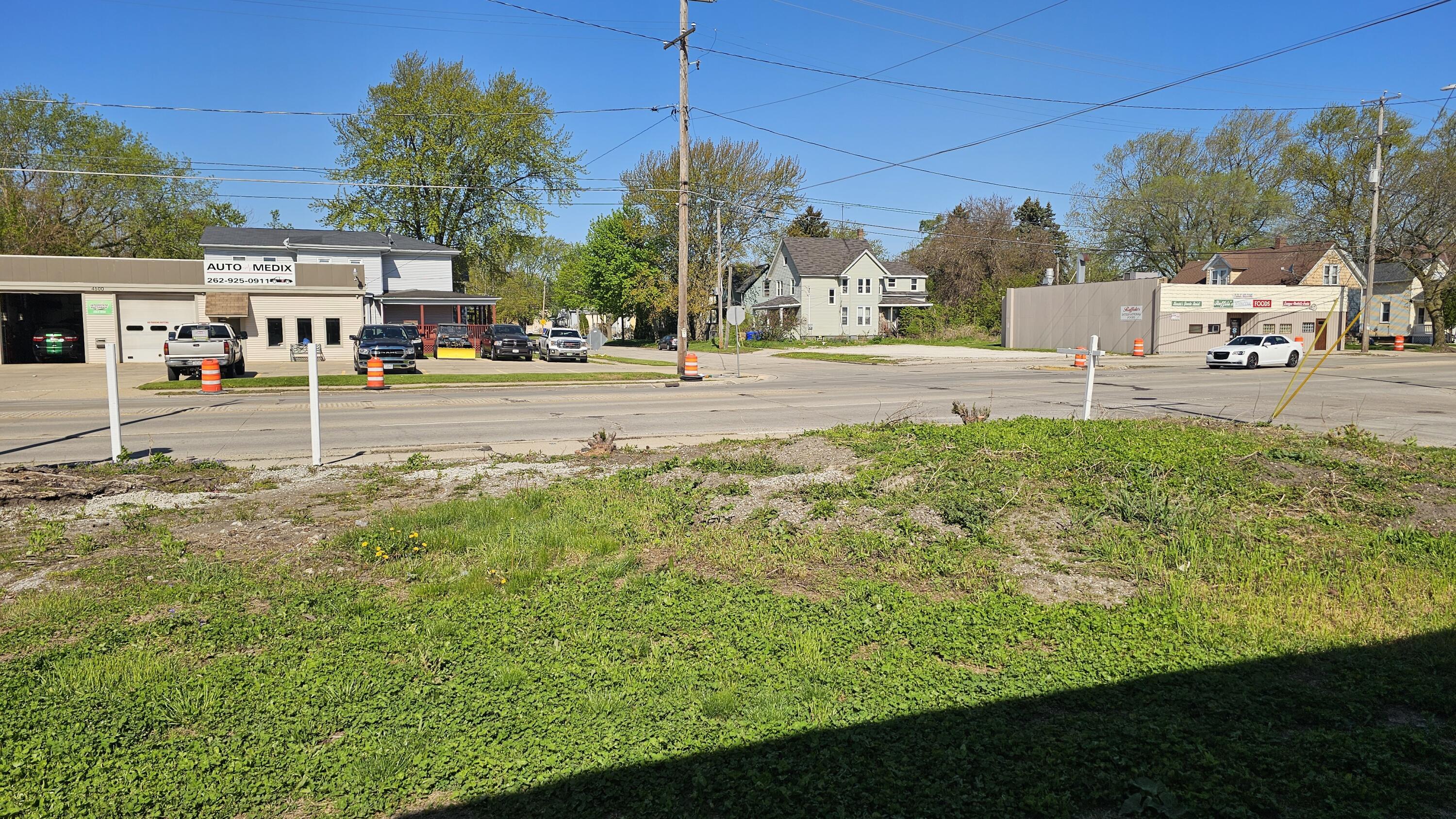 823 45th Street Kenosha, WI 53140 - Photo 8 of 12 20260504_093130