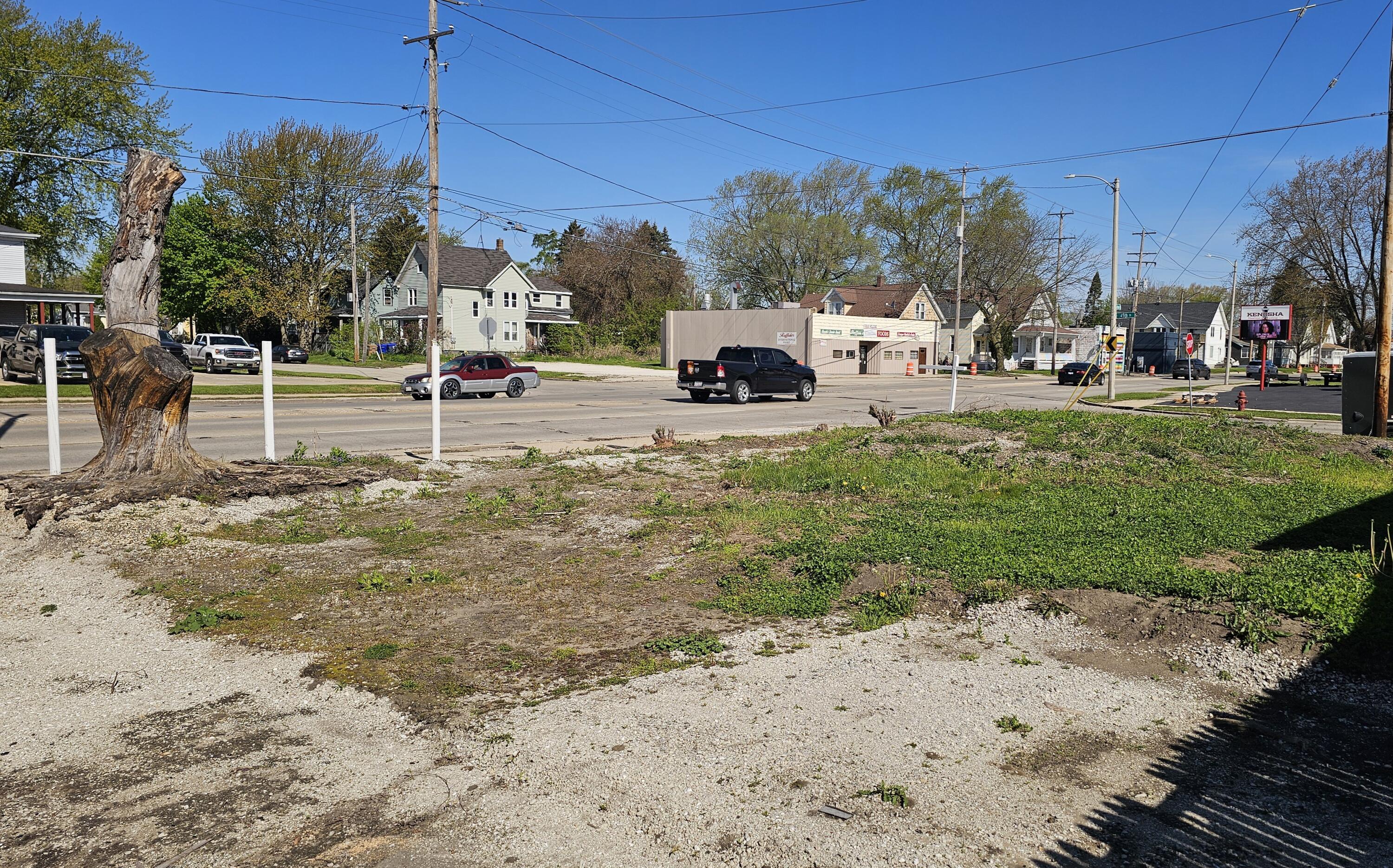 823 45th Street Kenosha, WI 53140 - Photo 9 of 12 20260504_093108