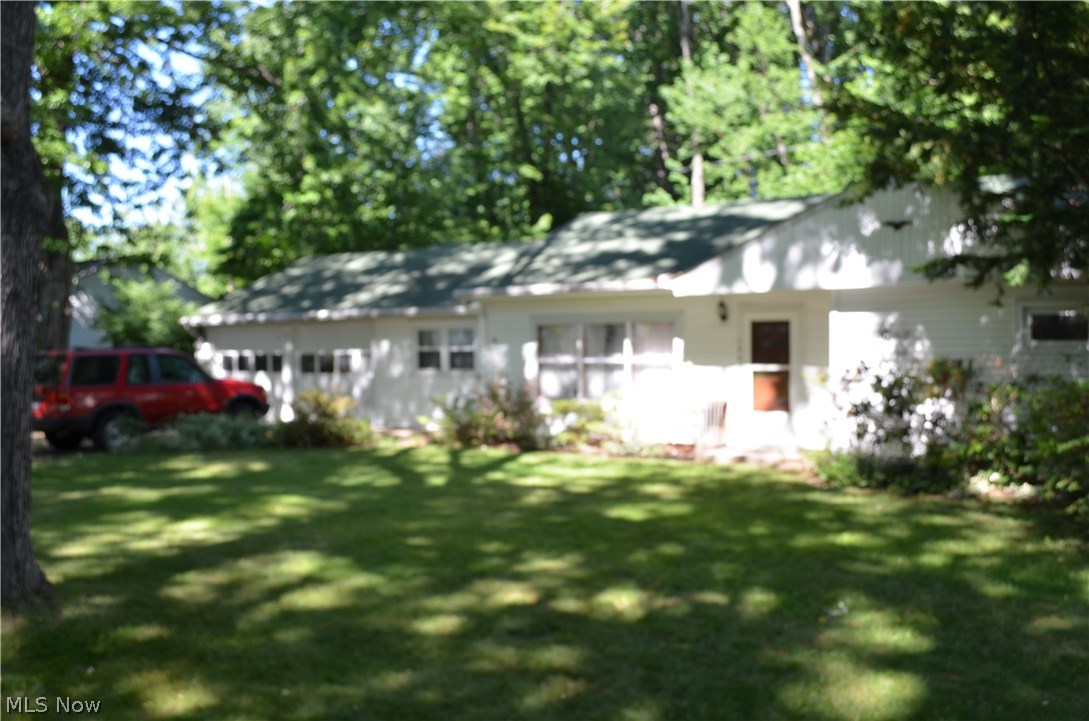 1991 Paisley Road Madison, OH 44057 - Photo 2 of 12 Gallery Image 2
