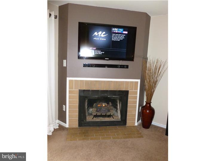 246 Tavistock Road Cherry Hill, NJ 08034 - Photo 3 of 11