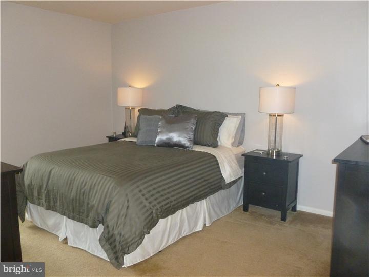 246 Tavistock Road Cherry Hill, NJ 08034 - Photo 7 of 11