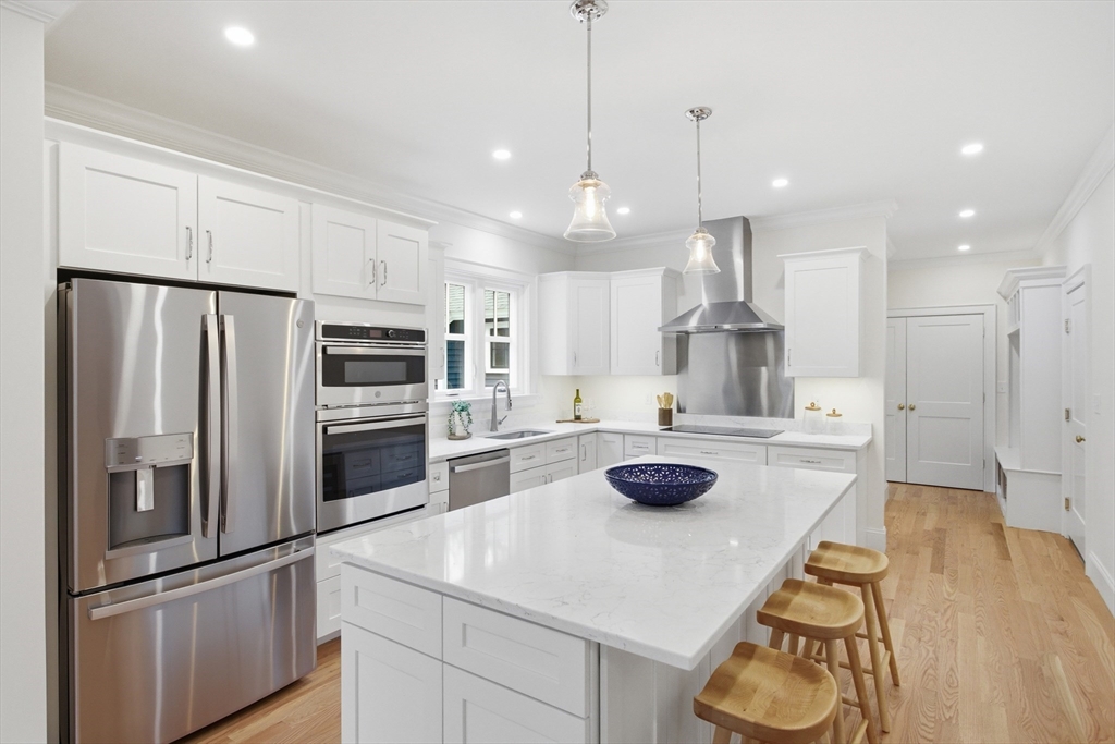 305 Concord Road, Unit 2 Billerica, MA 01821 - Photo 4 of 41