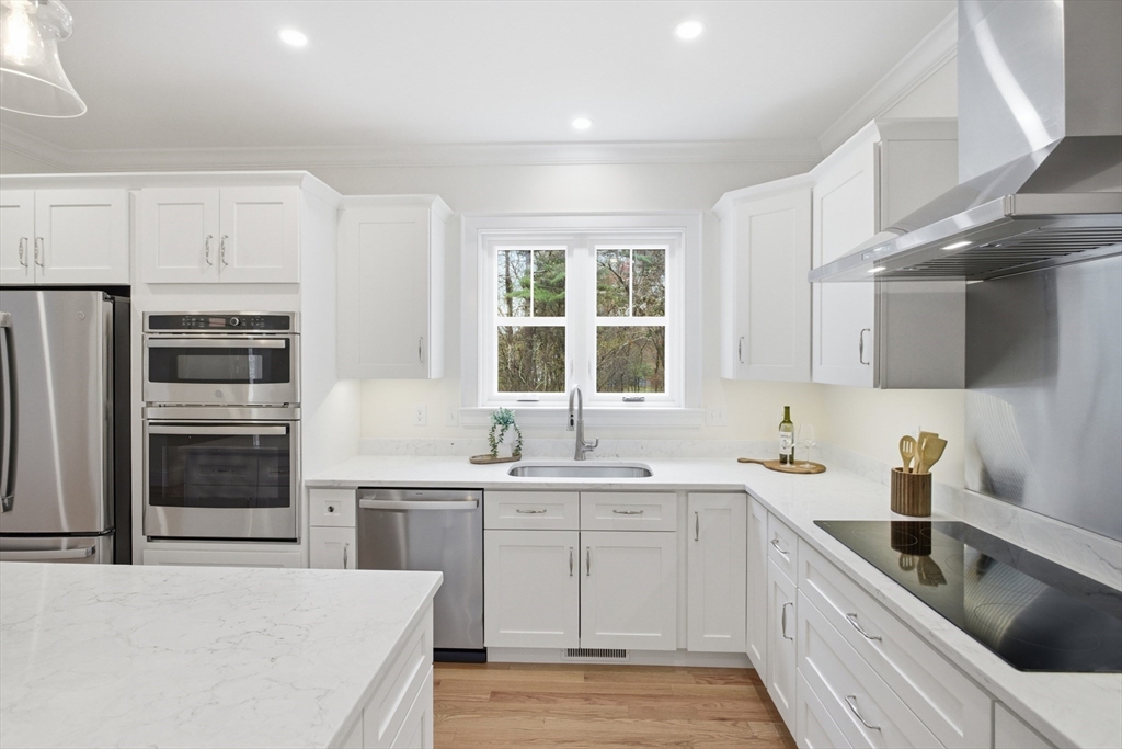 305 Concord Road, Unit 2 Billerica, MA 01821 - Photo 5 of 41