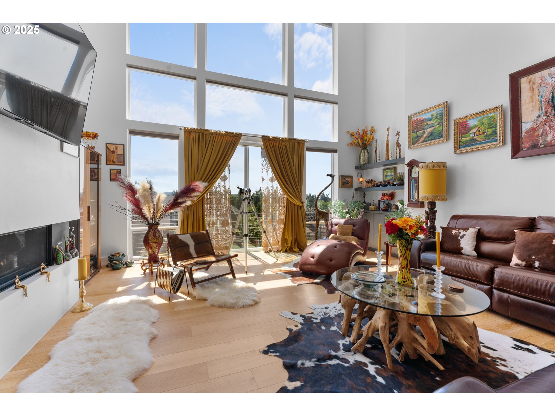 1345 North R Street Washougal, WA 98671 - Photo 14 of 46 a living room with lots of furniture and a flat screen tv