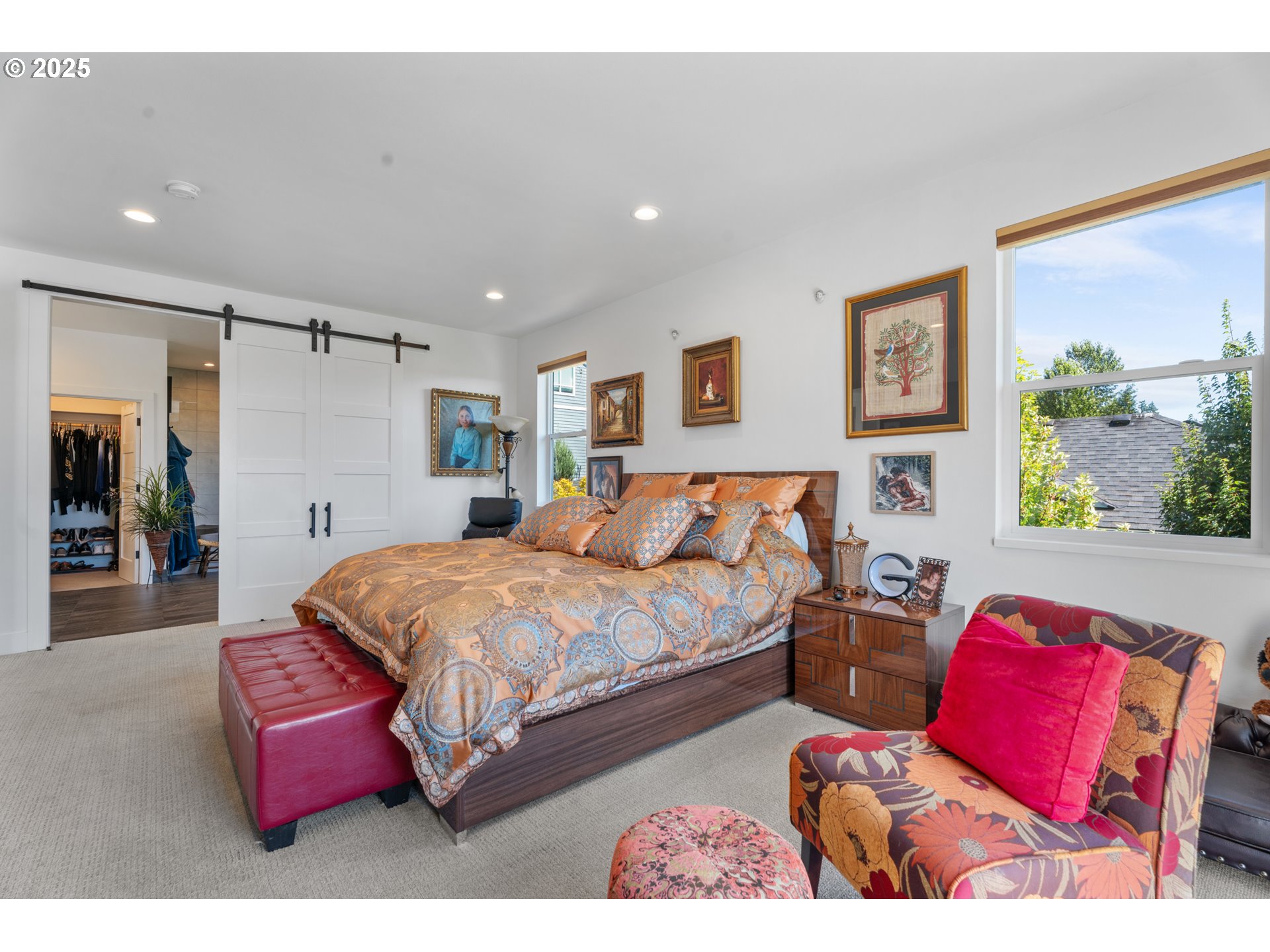 1345 North R Street Washougal, WA 98671 - Photo 35 of 46 a bedroom with bed and a painting on the wall