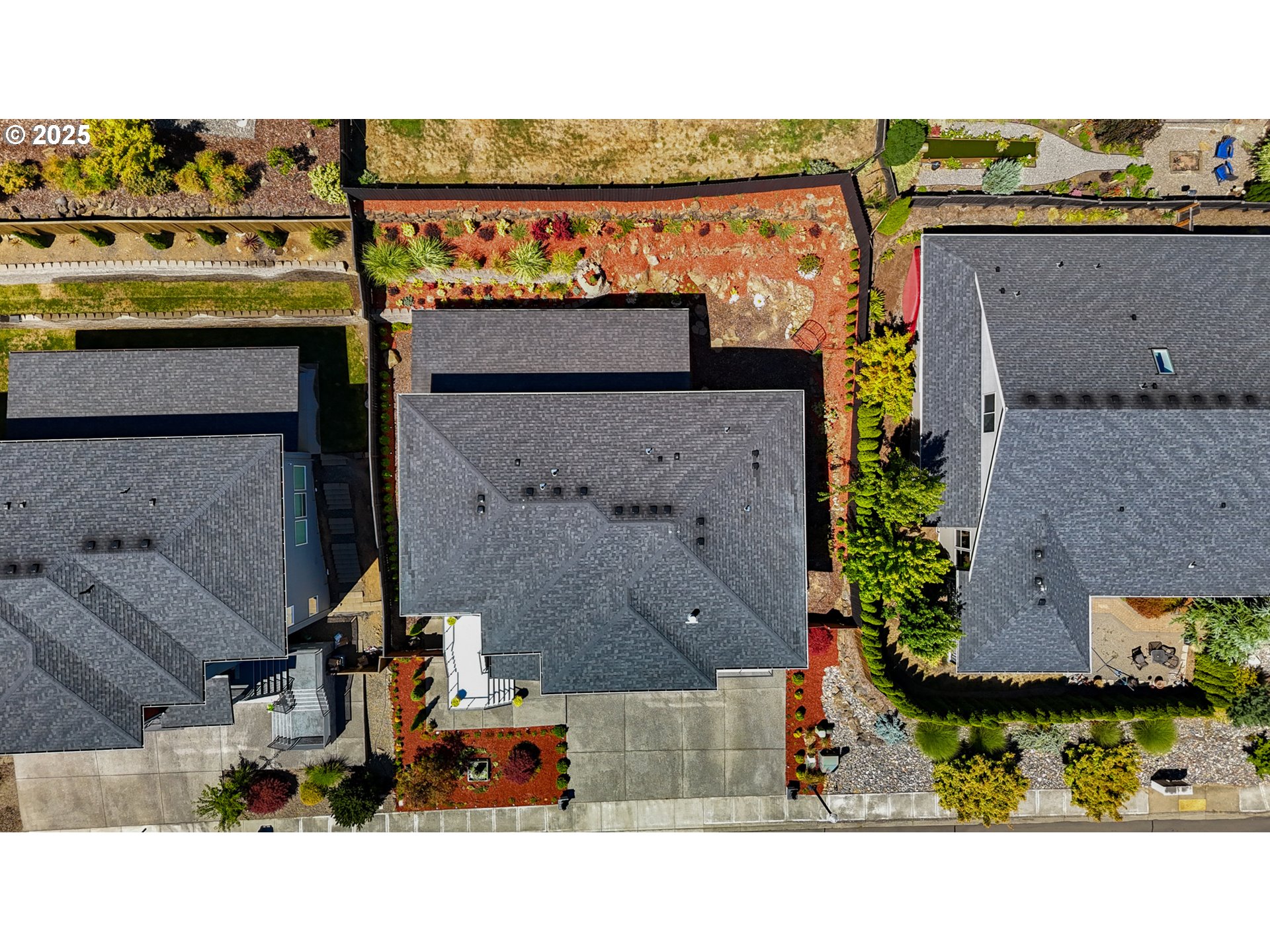1345 North R Street Washougal, WA 98671 - Photo 45 of 46 an aerial view of a house with a yard