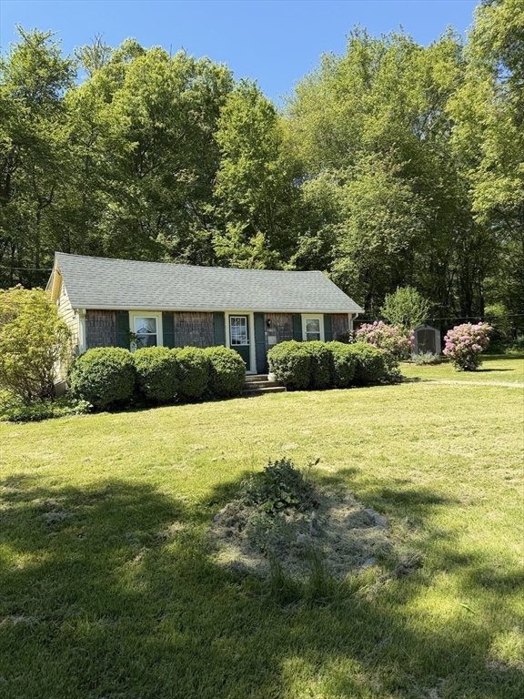 217-bb Tickle Road Westport, MA 02790 - Photo 4 of 24 a house view with swimming pool and green space